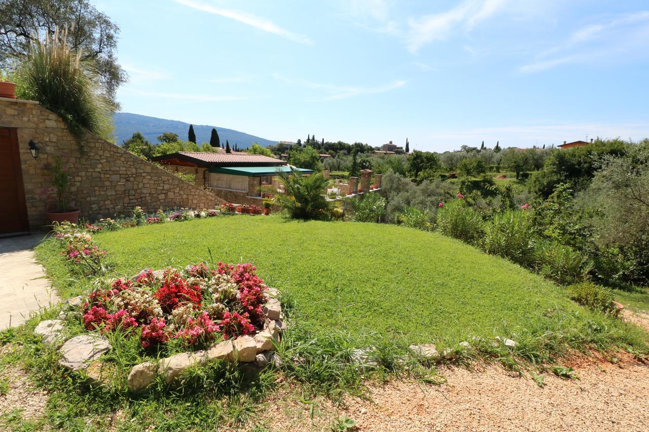 La Cascata Negli Ulivi Bed and Breakfast Toscolano Maderno Buitenkant foto