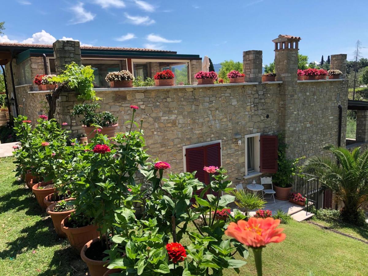 La Cascata Negli Ulivi Bed and Breakfast Toscolano Maderno Buitenkant foto